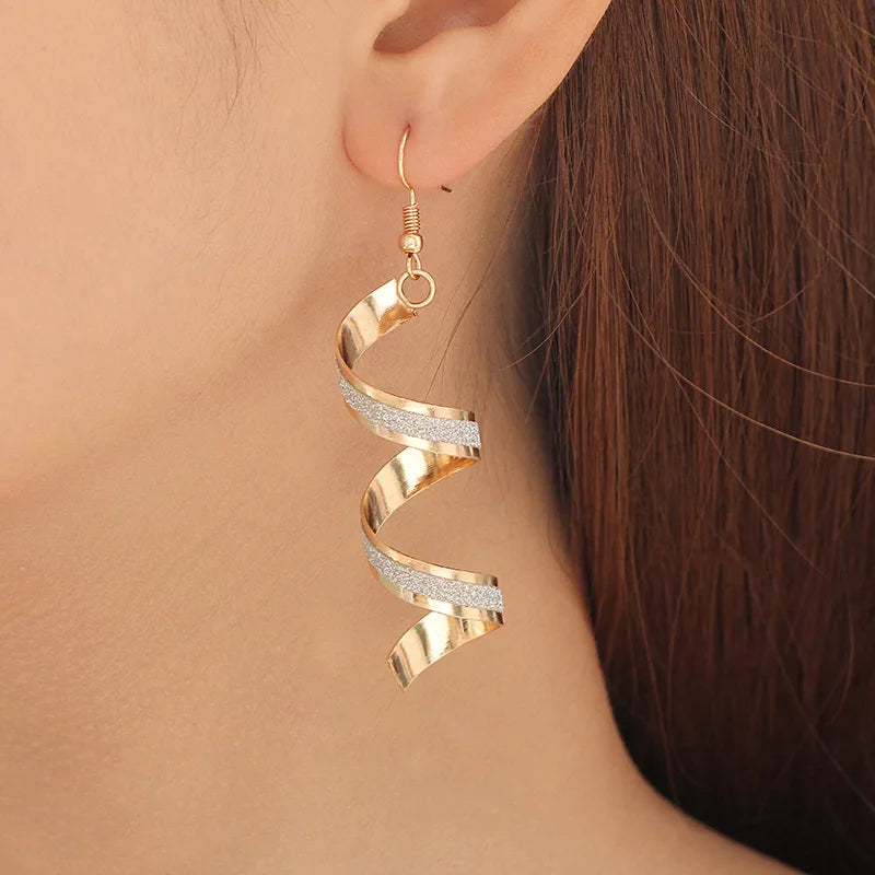 Spiral Curved Geometric Earrings