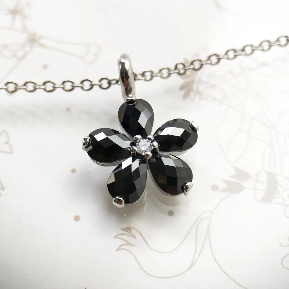 Black Petals Flower Necklace