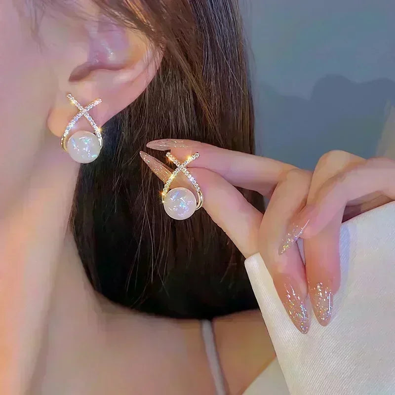 Sparkling Rhombus Zircon Tassel Earrings