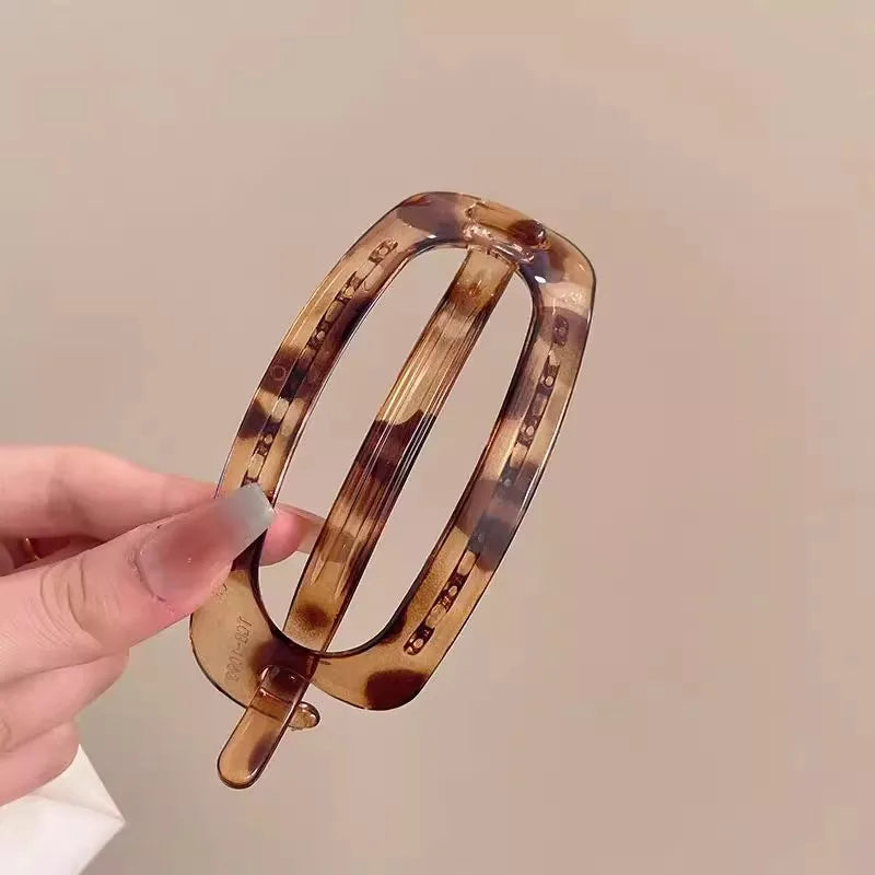 مشابك شعر بيضاوية فارغة بتصميم عتيق