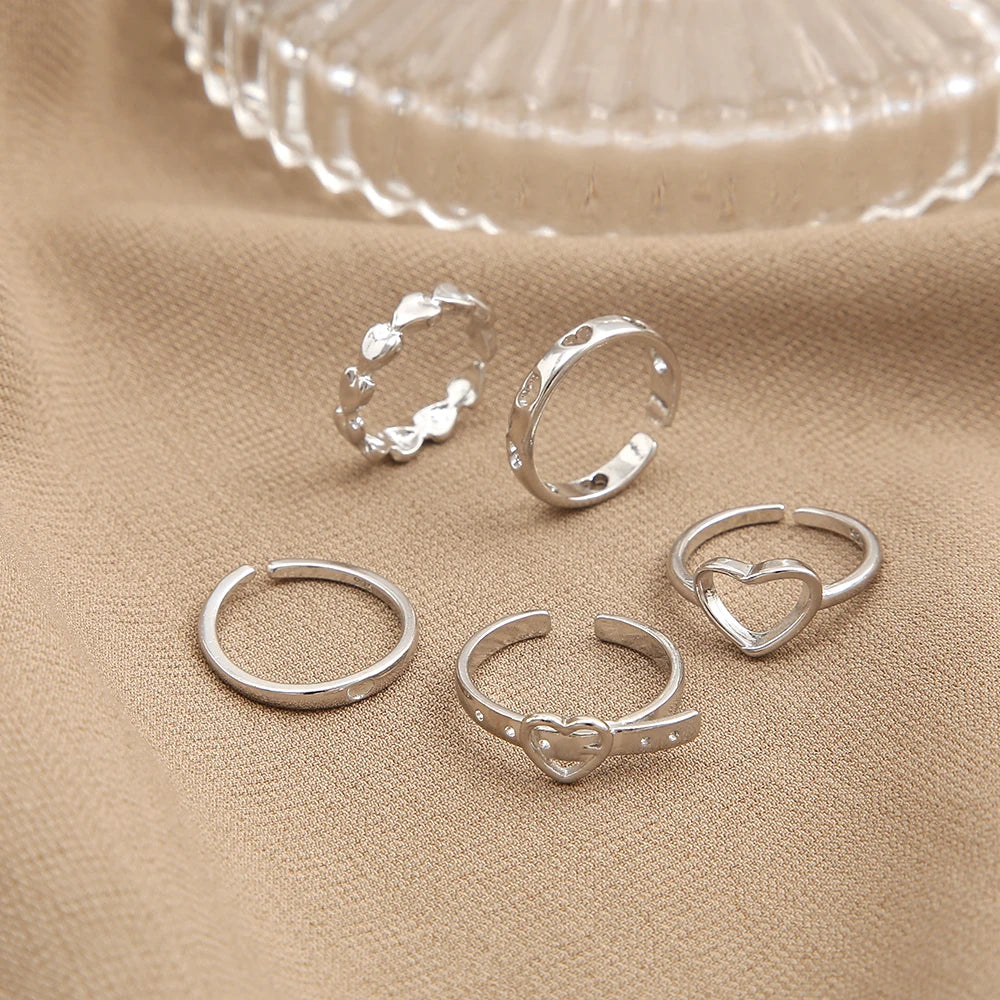 Retro Simple Love Hollowed-Out Rings Set