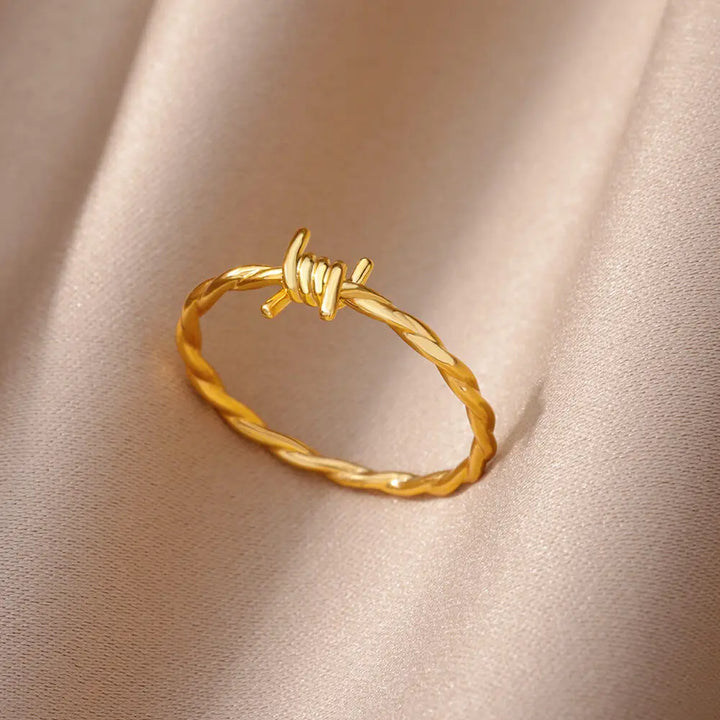 Vintage Gold Stainless Steel Heart Twist Ring for Women