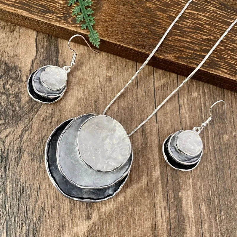 Vintage Layered Earring Necklace Set with Circular Pendants