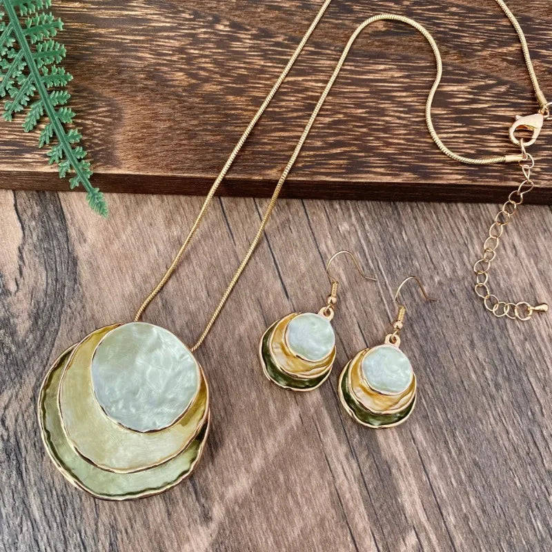 Vintage Layered Earring Necklace Set with Circular Pendants