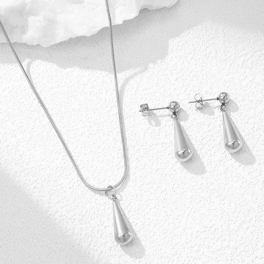 Minimalist Teardrop Jewelry Set