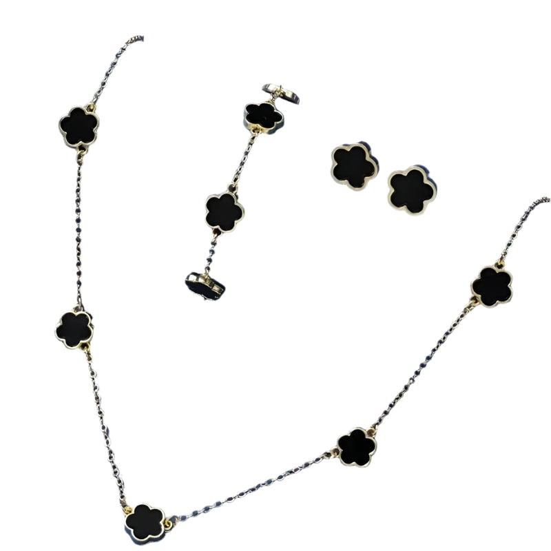 Petal Clover Jewelry Set