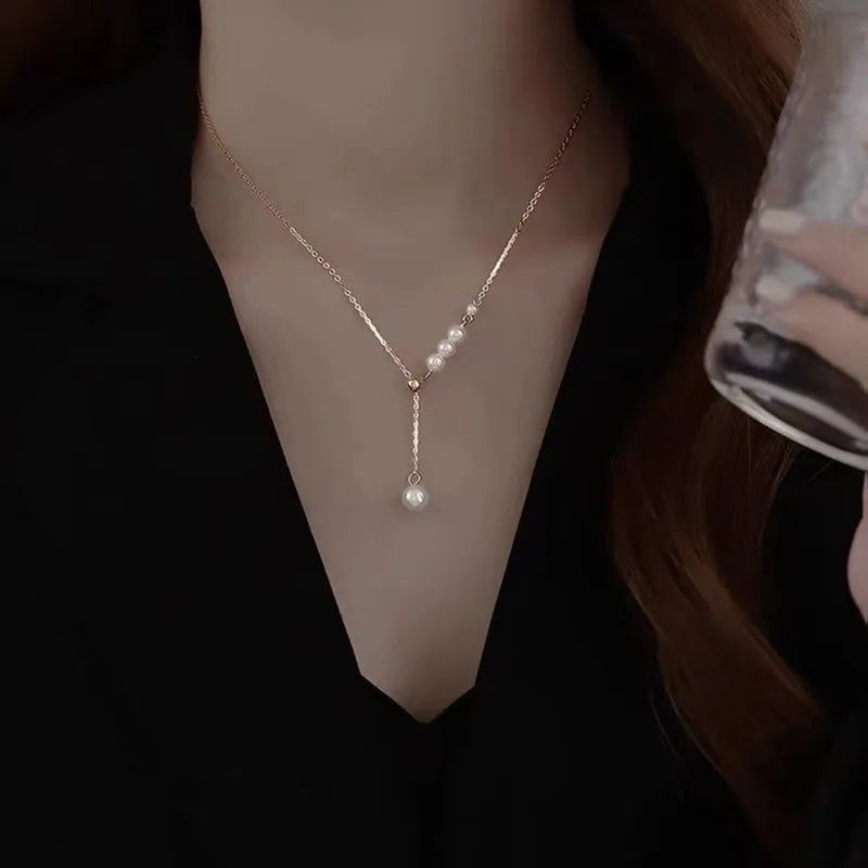سلسلة عنق نسائية جديدة من الخرز على شكل سلسلة عنق من اللؤلؤ الكوري باللون الذهبي، قلادة على شكل سلسلة عنق قوطية لعام 2022 للفتيات