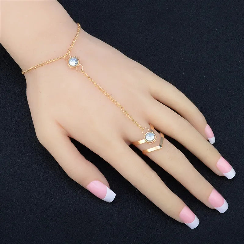 خواتم وسلاسل معصم معدنية ذهبية للنساء