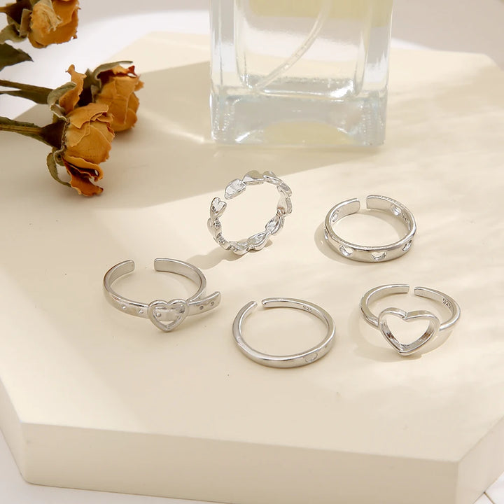 Retro Simple Love Hollowed-Out Rings Set