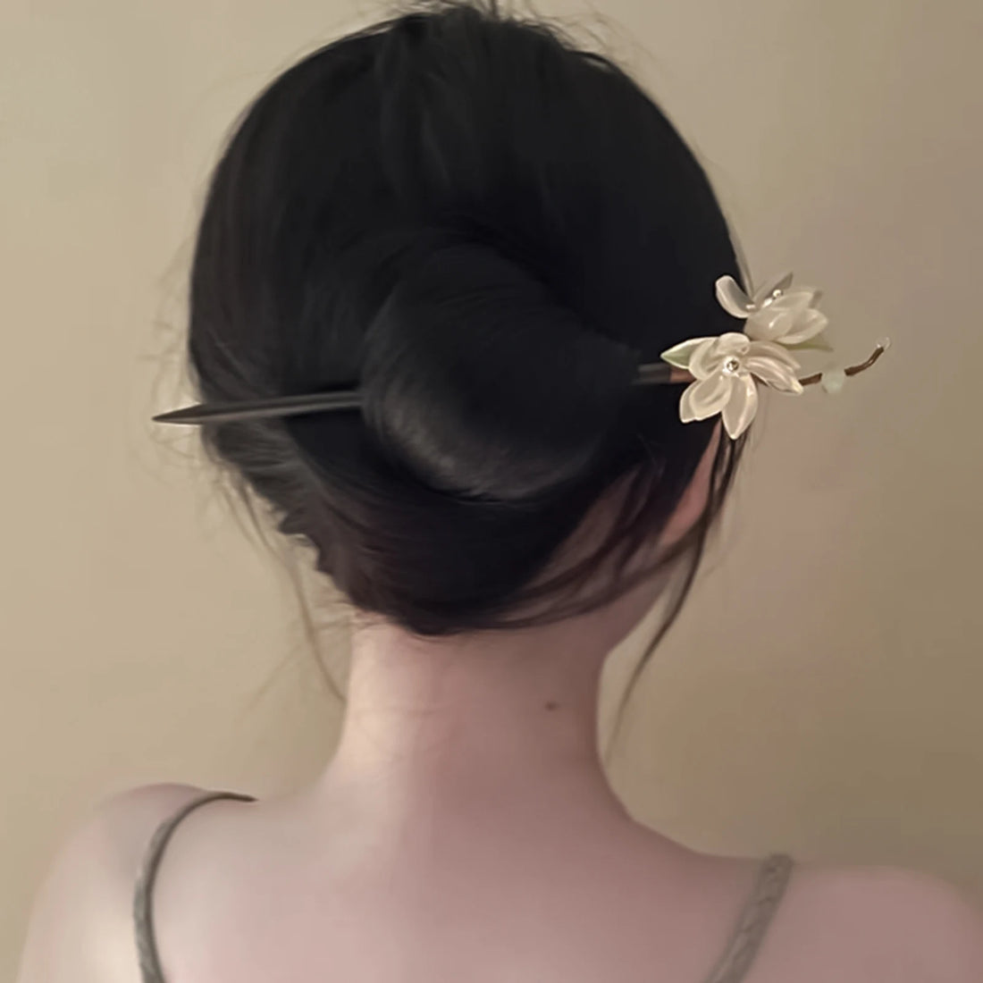 دبوس شعر خشبي بتصميم لوتس زجاجي أسلوب صيني للنساء