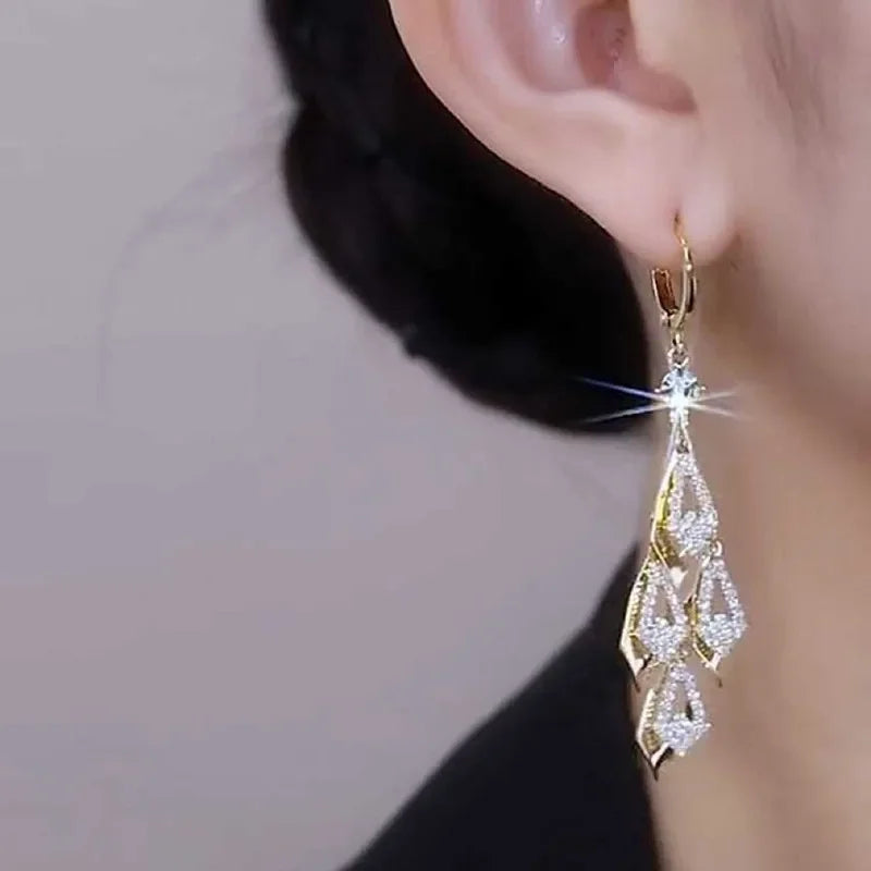 Sparkling Rhombus Zircon Tassel Earrings