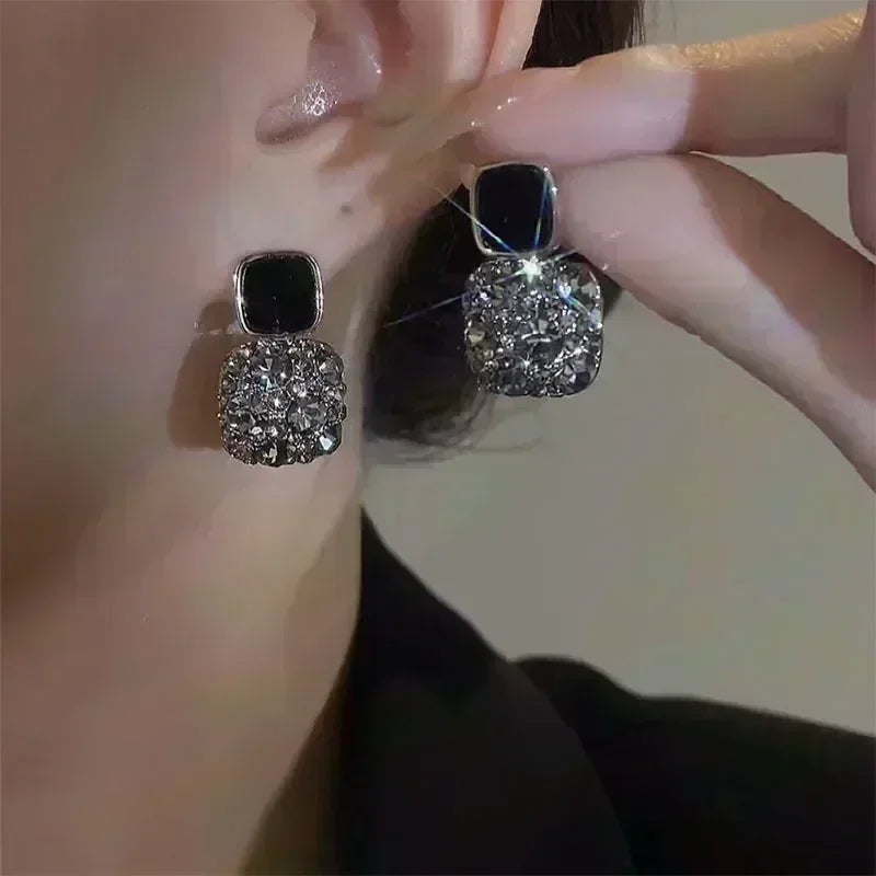 Sparkling Rhombus Zircon Tassel Earrings