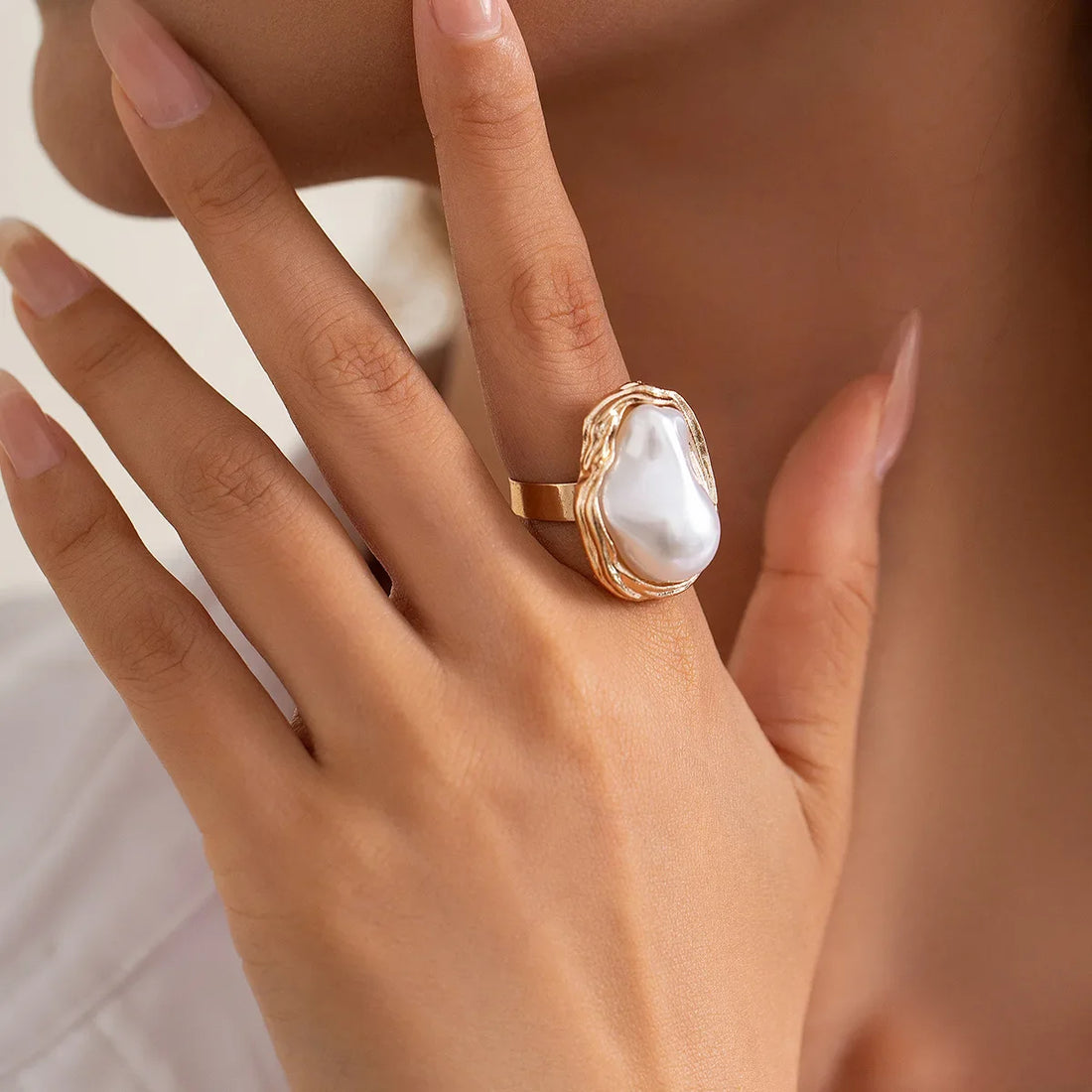 Gold Flower Crystal Baroque Pearl Ring