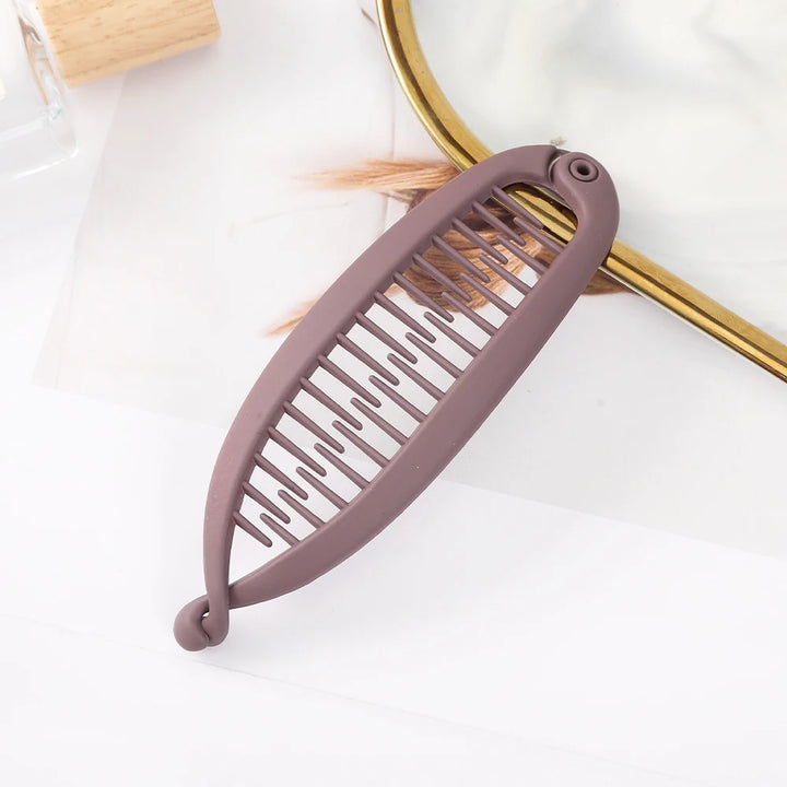 Matte Fish Shaped Hairpin