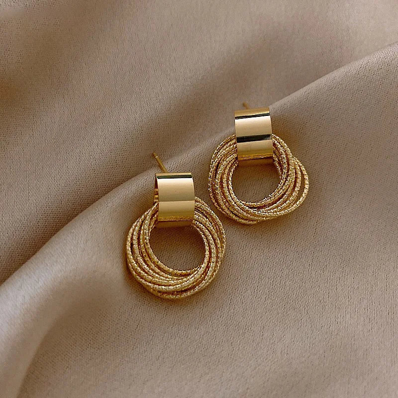 Vintage Metallic Twisted Circle Earrings