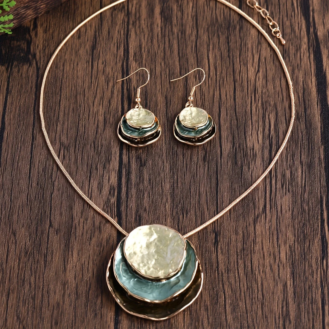 Vintage Layered Earring Necklace Set with Circular Pendants