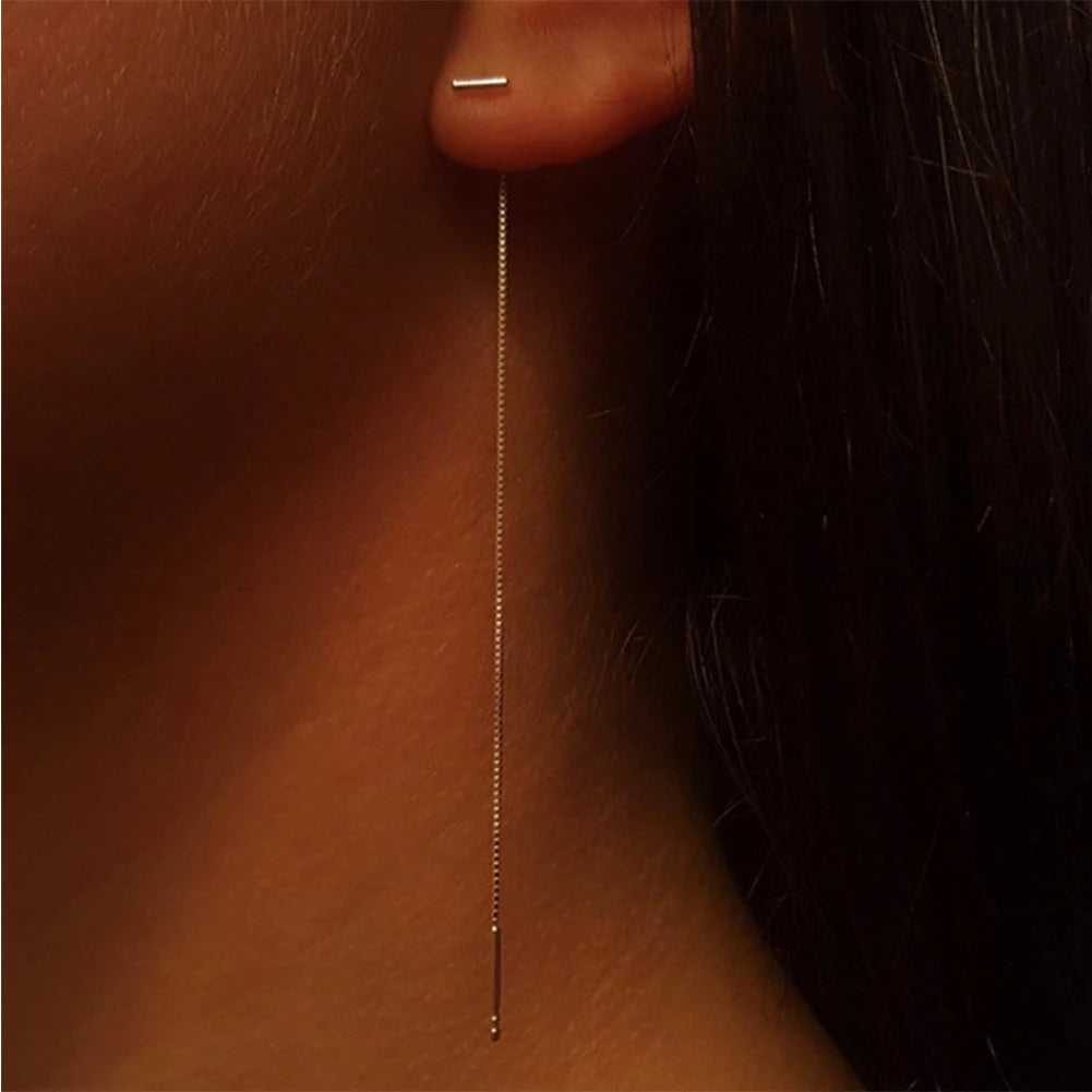 أقراط فضية طويلة بسيطة بتصميم سلسلة وخرز للنساء